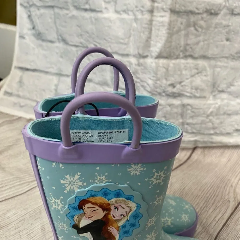 Disney frozen brand new little girls 5/6 pull on rubber rain boots w/handles